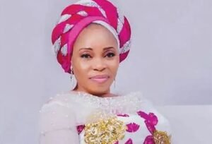 Tope Alabi